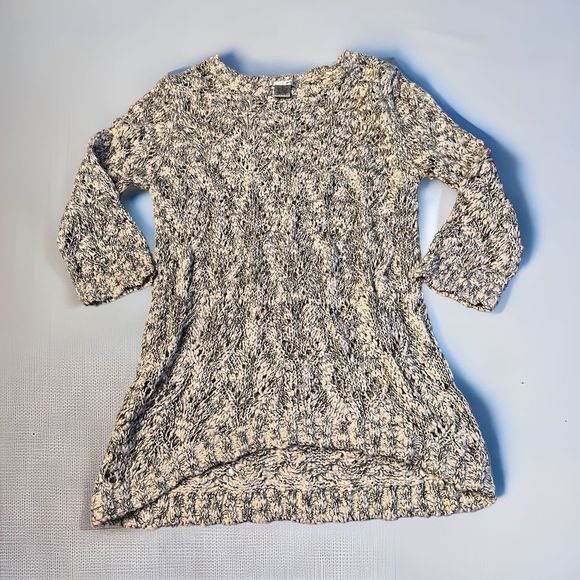 wdny Sweaters - WDNY Women’s Sweater White Black Medium Cottagecore